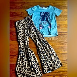 Girls bell bottom outfit